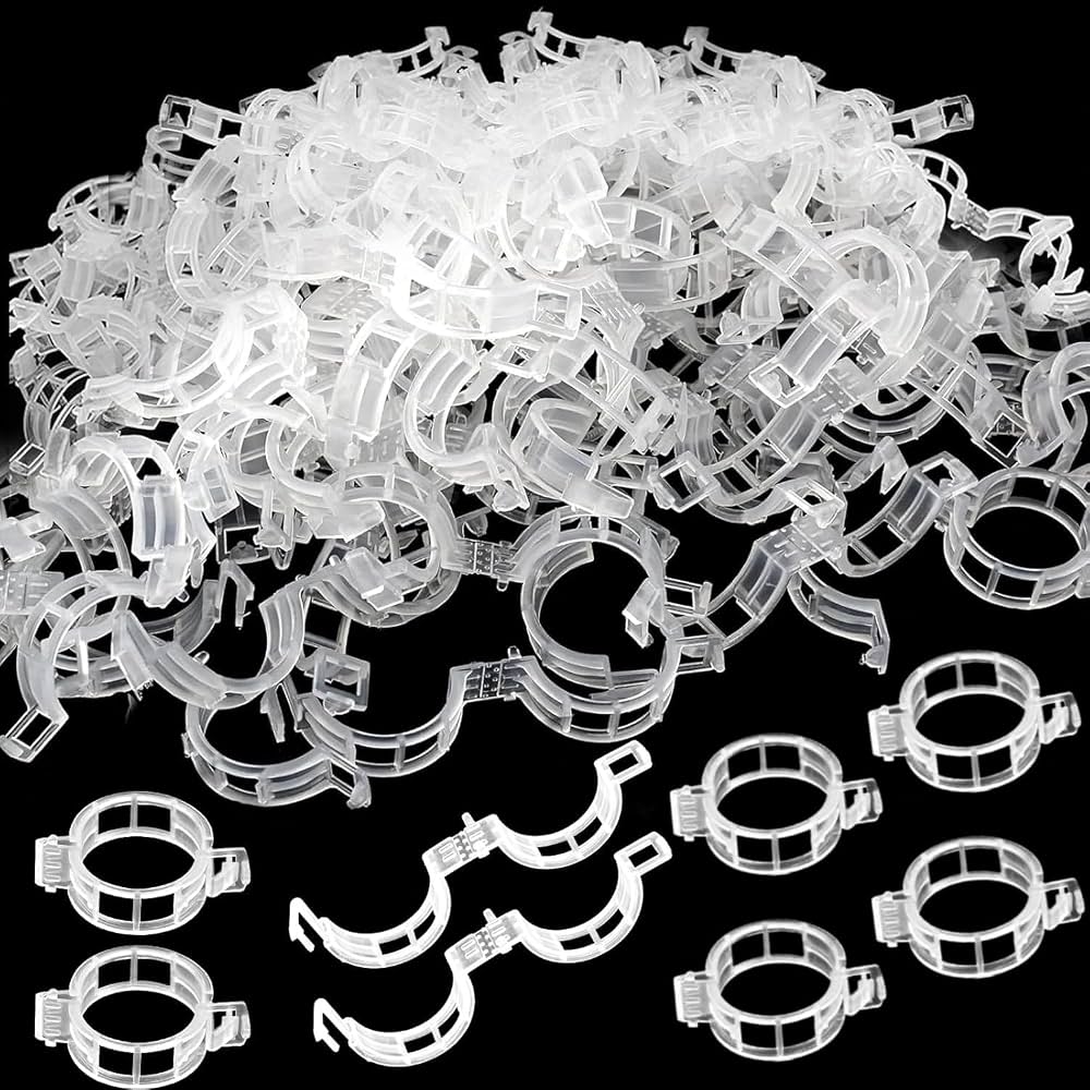 Problems Solved plant clips for climbing plants, 200-piece set with tomato hooks and trellis support for garden plants.