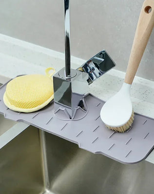 Kitchen Gadgets Silicone Faucet Absorbent Pad Shelf Sink Splash - Problems Solved