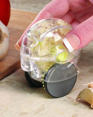 Kitchen Convenient Multi-function Small Tools Roller Garlic Chopper Manual Quick Ginger Masher Kitchen Practical Gadgets - Problems Solved